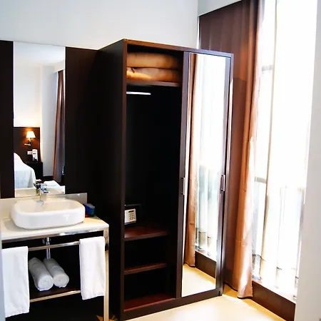 Отель Sercotel Plana Parc Alquerias Del Nino Perdido