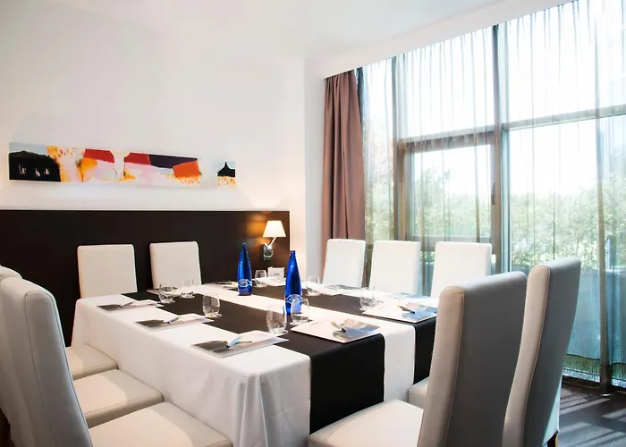 塞尔科蒂尔普拉纳公园酒店 3* Alquerías del Niño Perdido