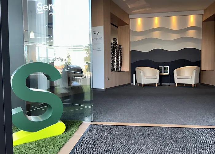 塞尔科蒂尔普拉纳公园酒店 酒店 3*